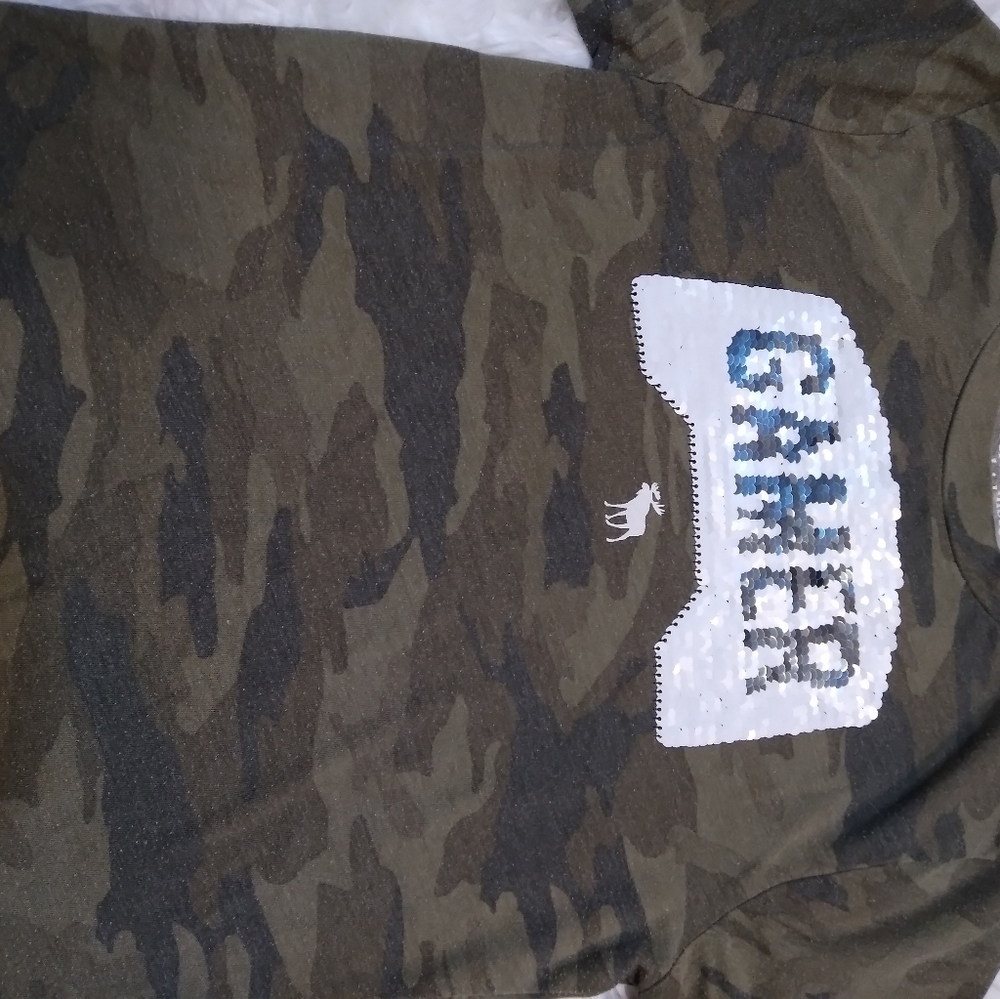 Abercrombie kids Unisex size 9/10 custom bundle of 3 shirts short & long sleeve - Picture 3 of 13